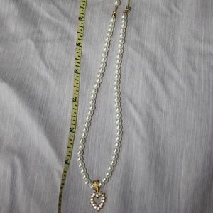 GORGEOUS FAUX PEARL & HEART W/CRYSTALS(10")